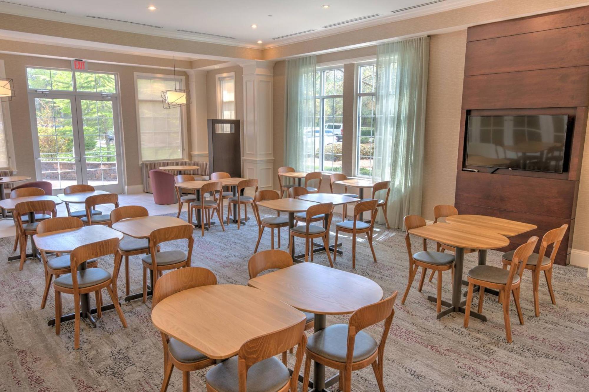 Courtyard Chapel Hill Hotel Luaran gambar