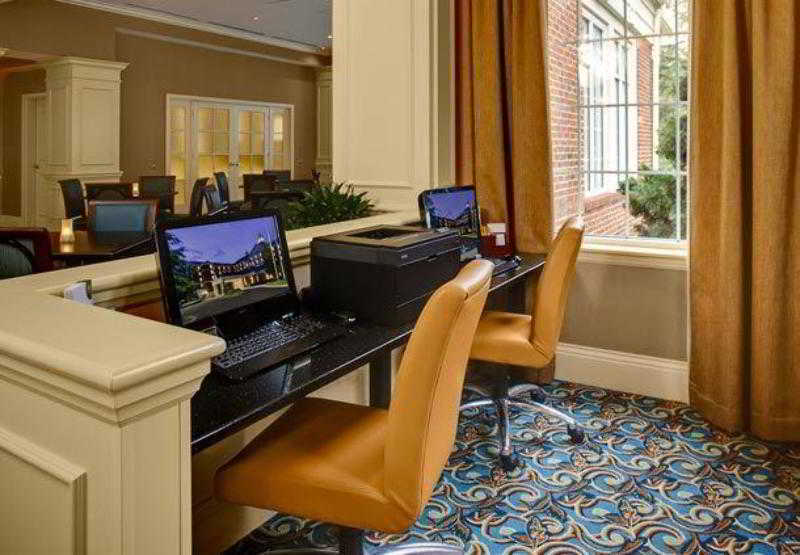 Courtyard Chapel Hill Hotel Luaran gambar